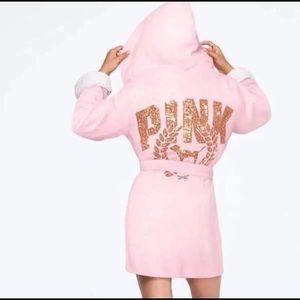 NWT vs pink bling robe sz xs/s